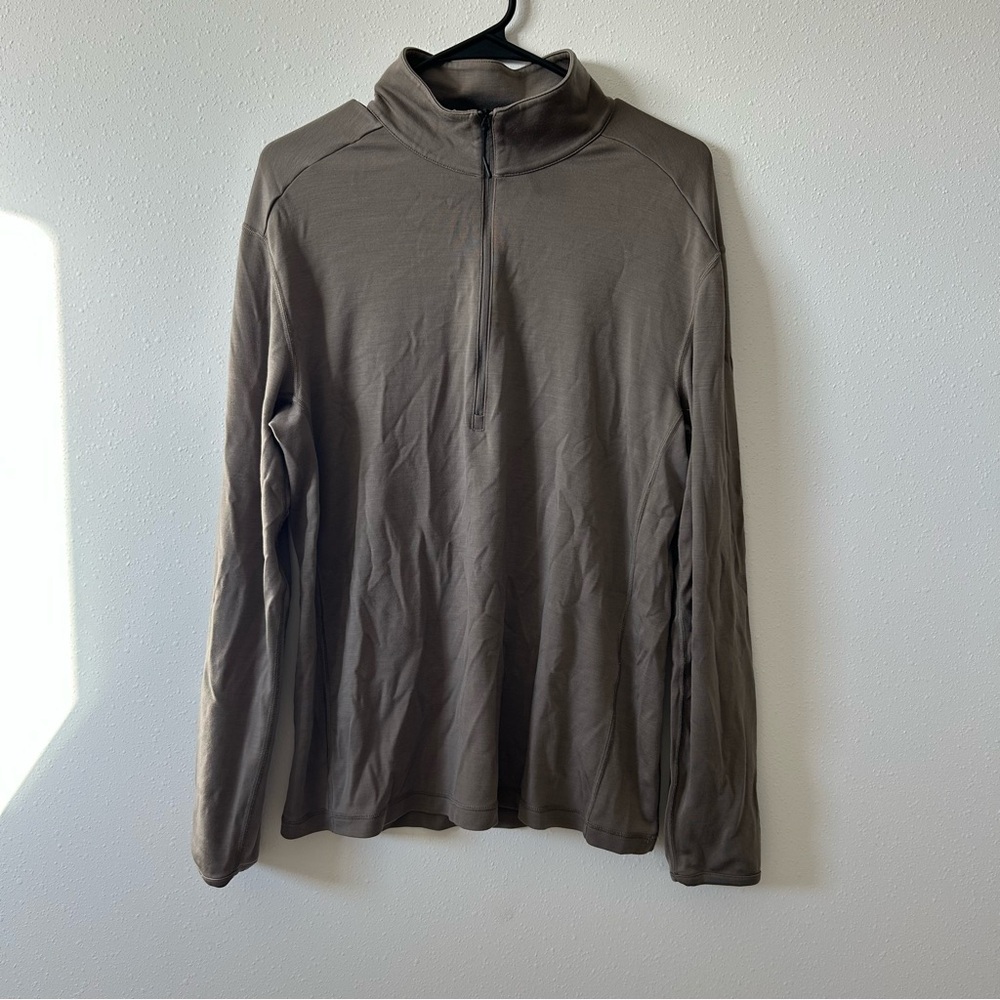 NOBULL half zip top